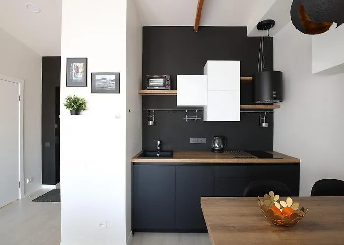 Bright Attic Flat In The Centre Apartment Riga